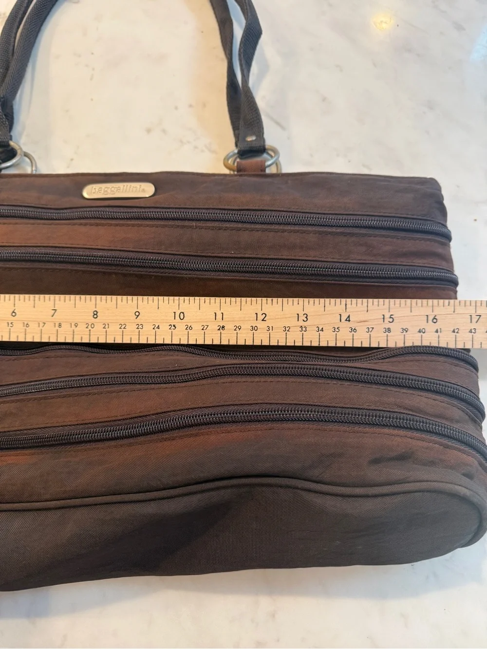 Baggallini Expandable Zip Around Travel Tote Brown Red Large Bag